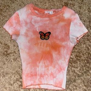 butterfly cropped tshirt